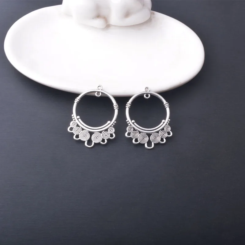 12 Stück/Set, ethnische, antike, silberfarbene Anhänger, Verbindungsstücke für die Schmuckherstellung, Boho-Stil, viele Löcher, zum Selbermachen von Ohrringen für Damen. – Detail 10