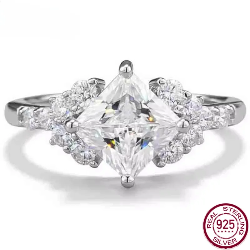 Yaranyan 925 Sterling Silver D Color 6 * 6 MM Princess Cut Real GRA Moissanite Diamond Wedding Engagement Ring Fine Jewelry