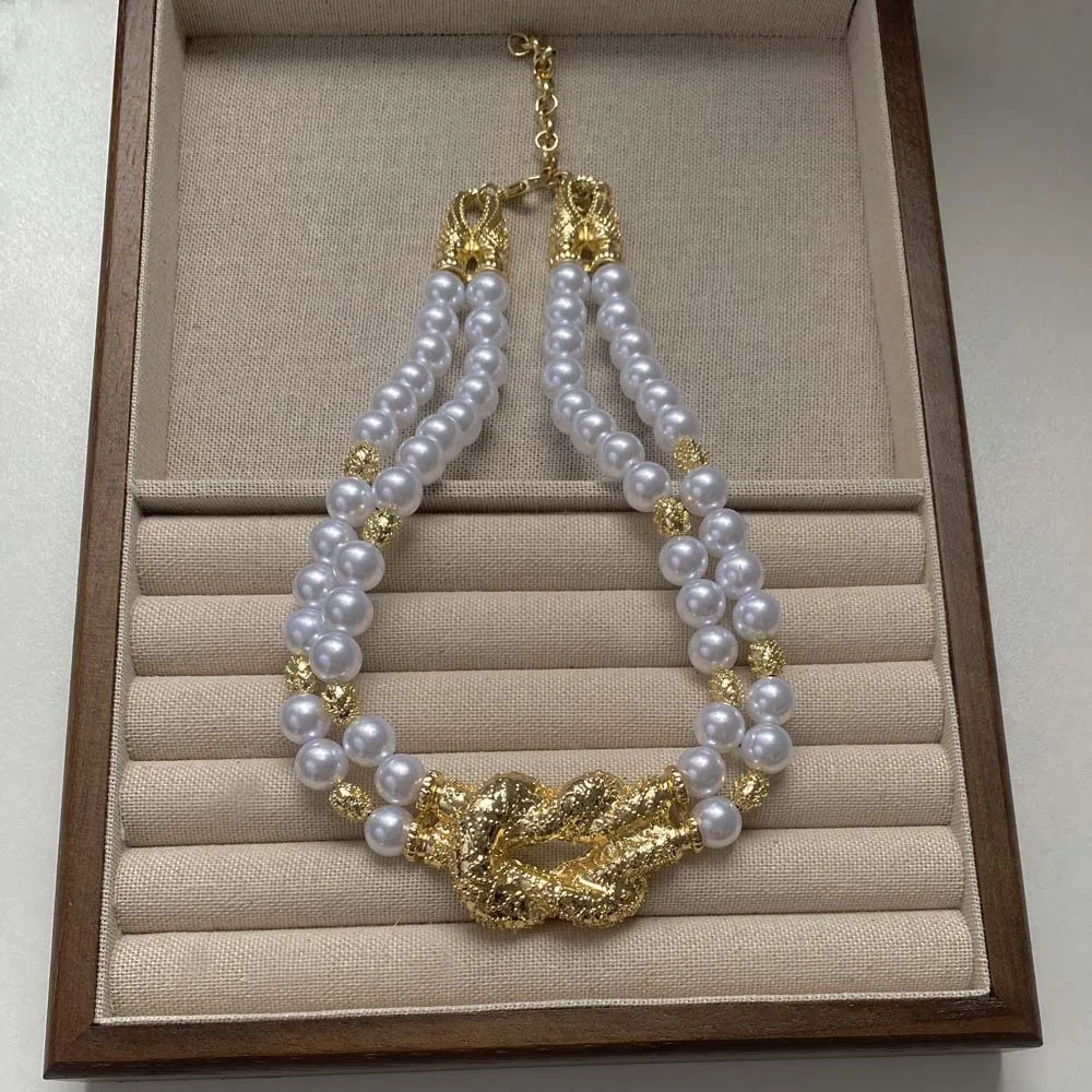 High-end court-style clavicle chain earring set