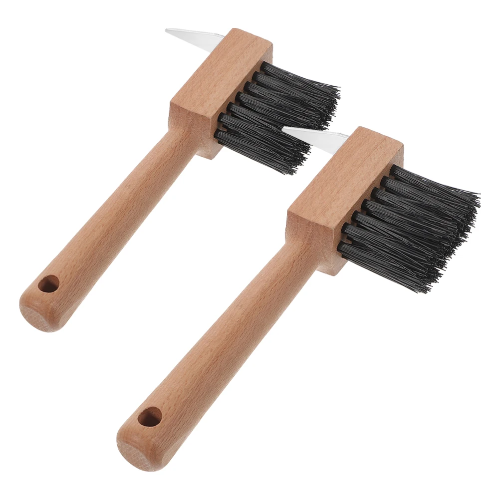 

2pcs Hoof Hook Brush Wooden Handle Horses Care Tools Trimming Picks Soft Bristles Durable Material Stainless Steel Farming