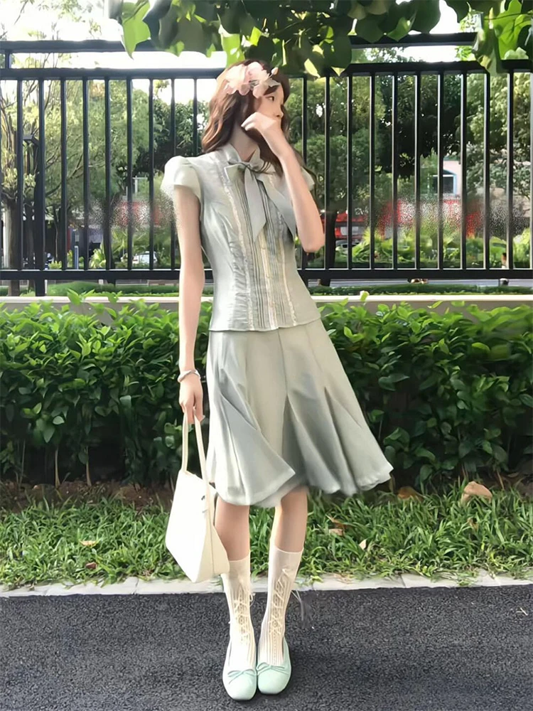 Korean Style Short Sleeve Shirt And Half Skirt Set Women's Fashion Summer 2026 New Slimming Effect Floral  Design Ensemble