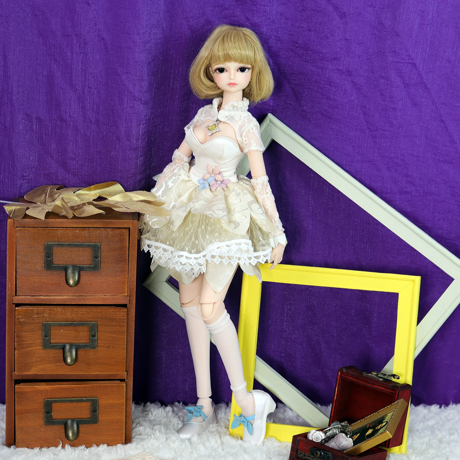 Boneca DBS 1/4 BJD com Corpo de Juntas Mecânicas e Maquiagem, Incluindo Peruca, Olhos e Roupas para Meninas Reborn