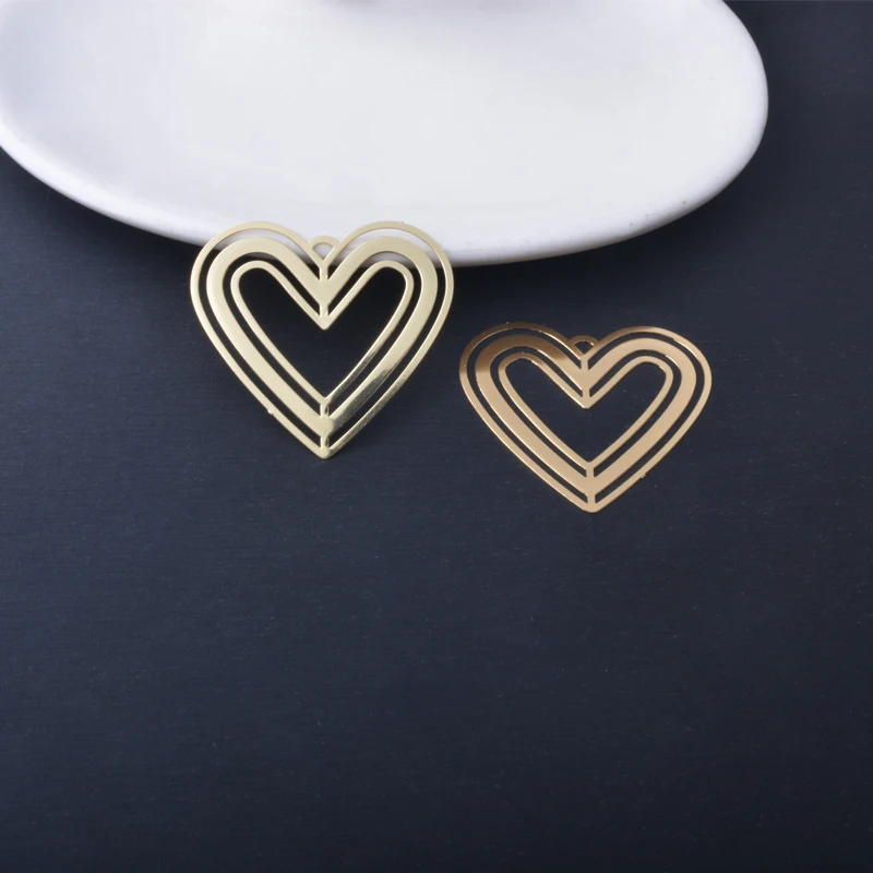 20 Stück AB1700 Messing-Schmuckanhänger in Hellgolden, bemalte Herzanhänger, DIY-Accessoires für Damenohrringe – Detail 7