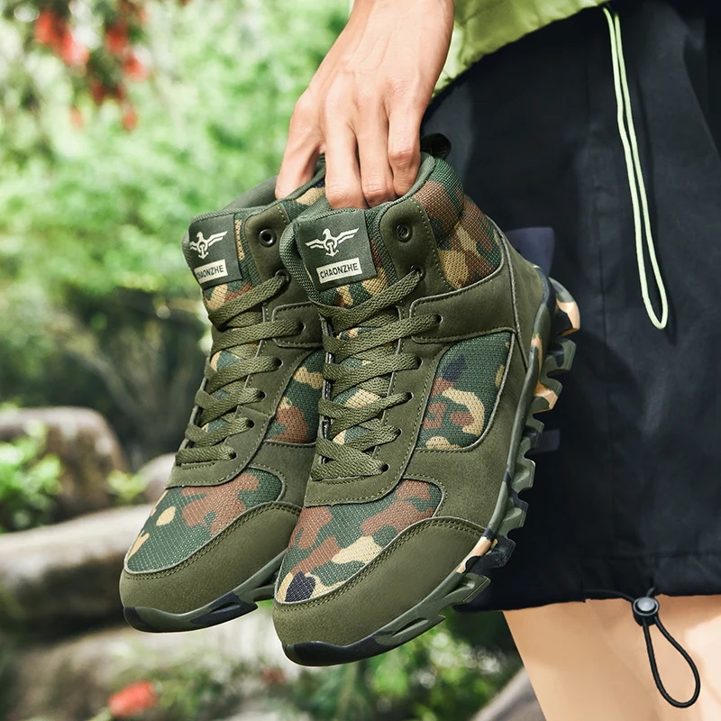 

Men Camo outdoor shoes hiking casual sports shoes travel shoe camouflage shoes Leisure Male Man Shoes Sneakers 39-44