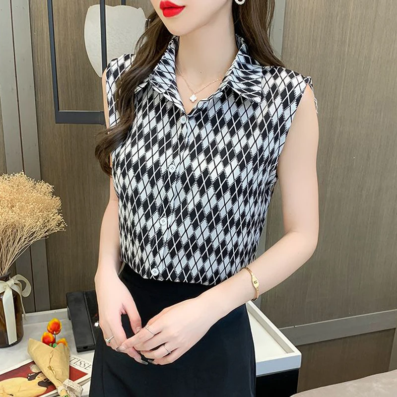 Women Clothing Summer Korean Fashion Striped Print Sleeveless Shirts Office Lady Elegant Commute Blouses Lapel Slim Chiffon Tops