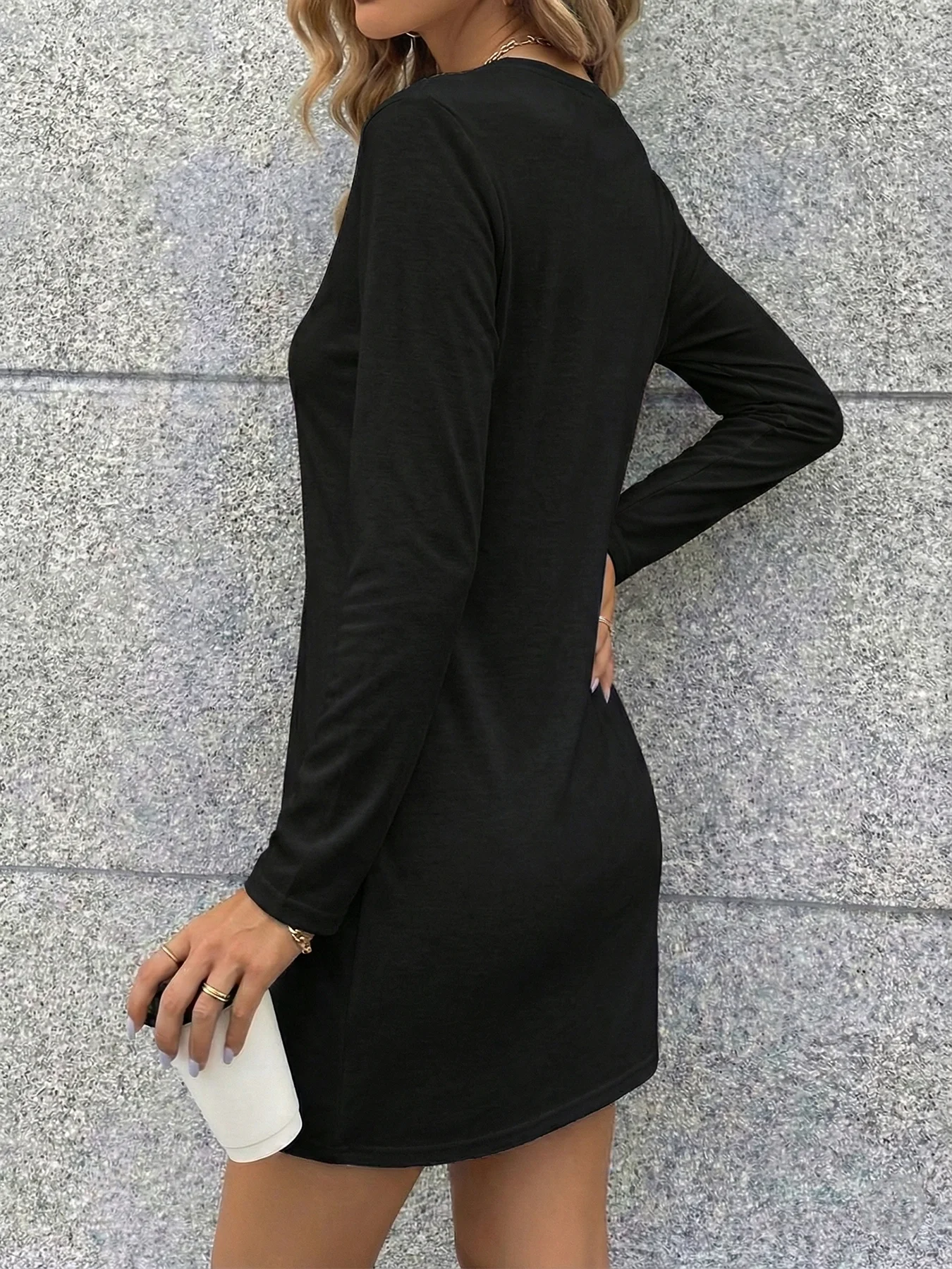黒のスリムフィット長袖ラウンドネックドレスエレガントシンプル通勤仕事ショートスカートファッショナブルなプラスサイズの婦人服