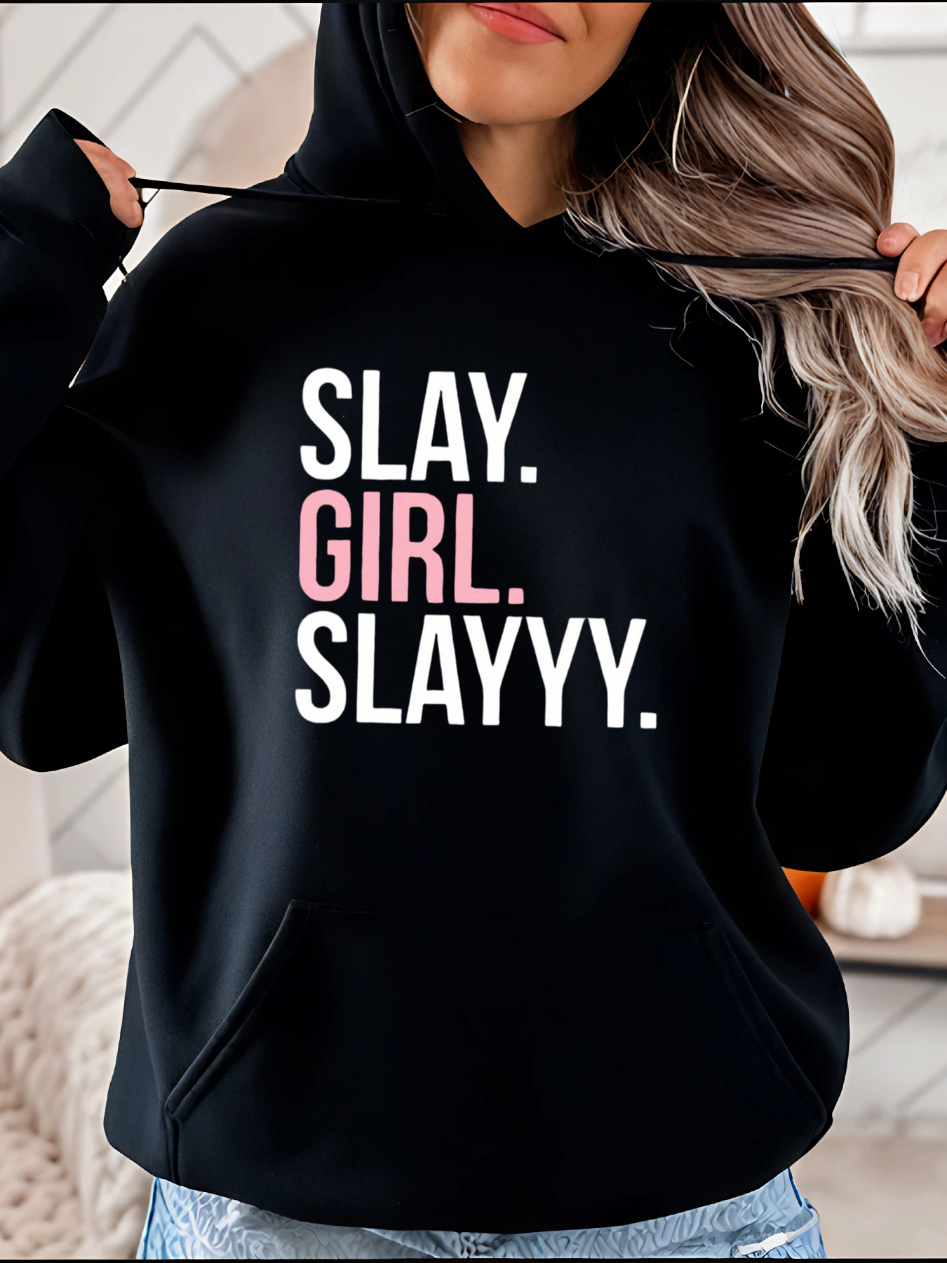 سترة بغطاء للرأس بطباعة Slay Girl Slayy مع جيب أمامي ملابس نسائية عصرية للشارع