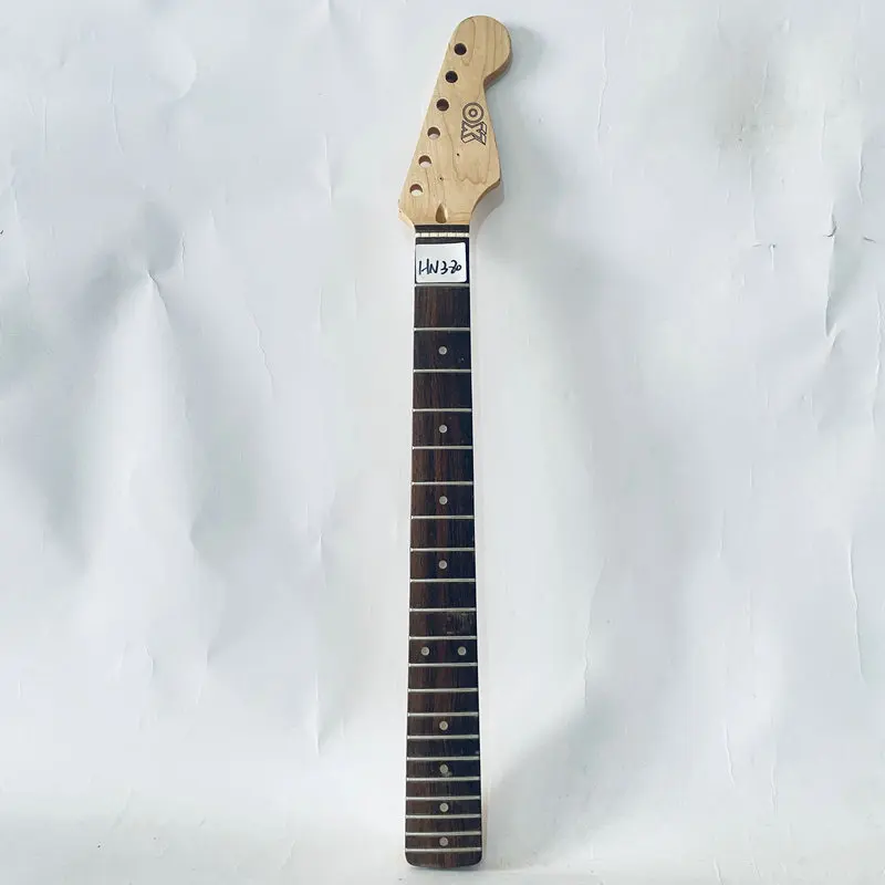 

HN380 St Guitar Neck XO Brand Maple with Rosewood Custom Order Handmade Guitar Parts for Replace and DIY