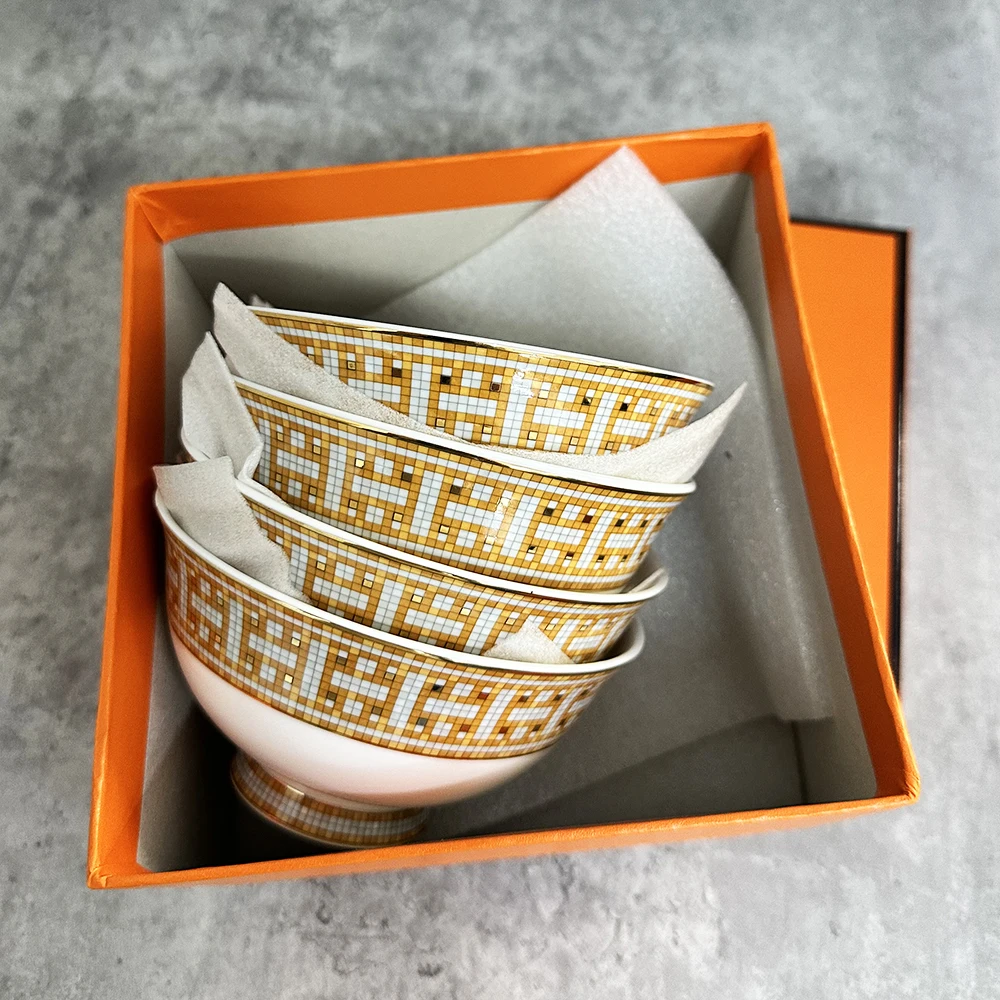 Luxury  Ceramic Bowl Ceramic Japanese Style Cute Tableware Set Underglaze Color Process Fruit Food Feeding Bowl Gift Creative