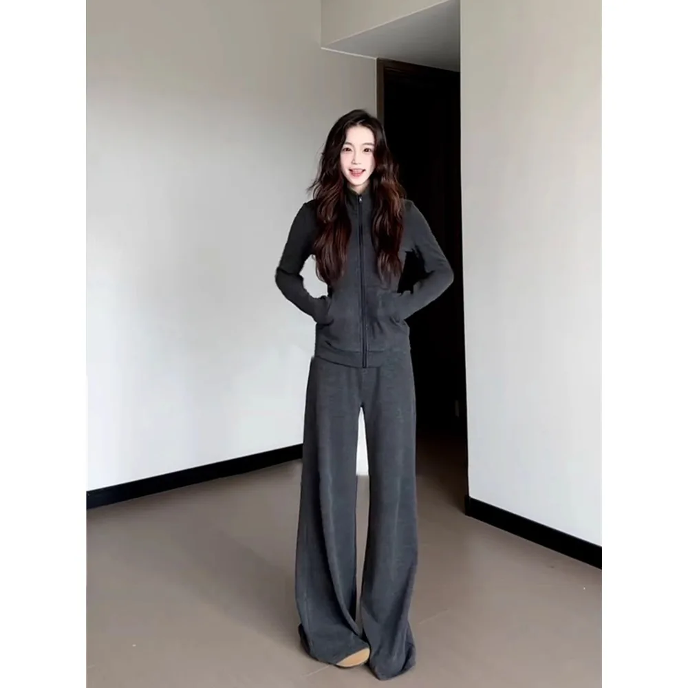 New Korean Style Women's Slim Fit Casual Sportswear Set Two Pieces Hoodie And Pants Street Fashionable Autumn Collection
