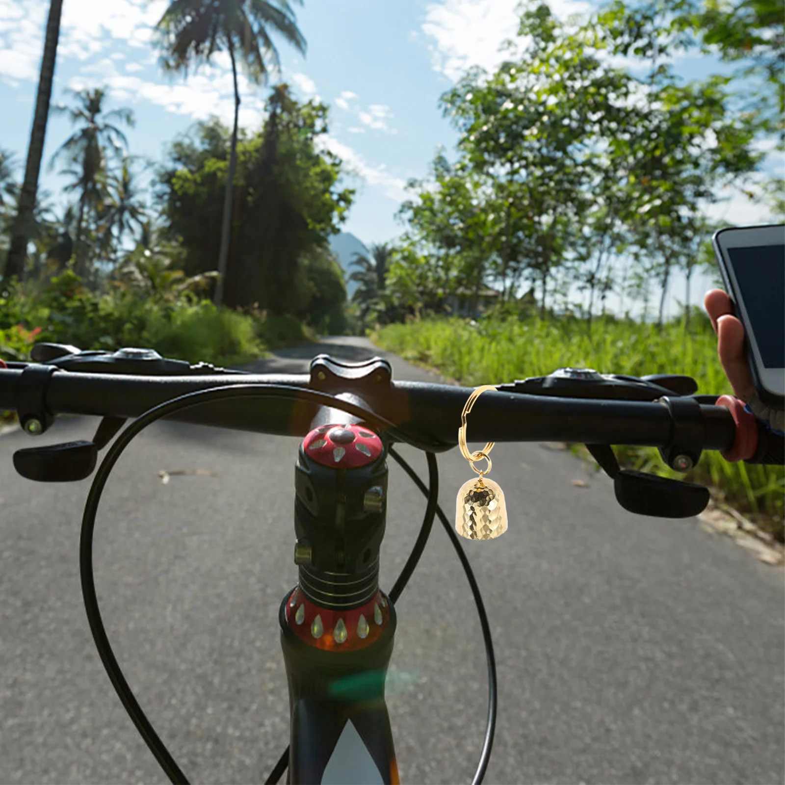 Рисунок 3 - Латунный брелок-колокольчик