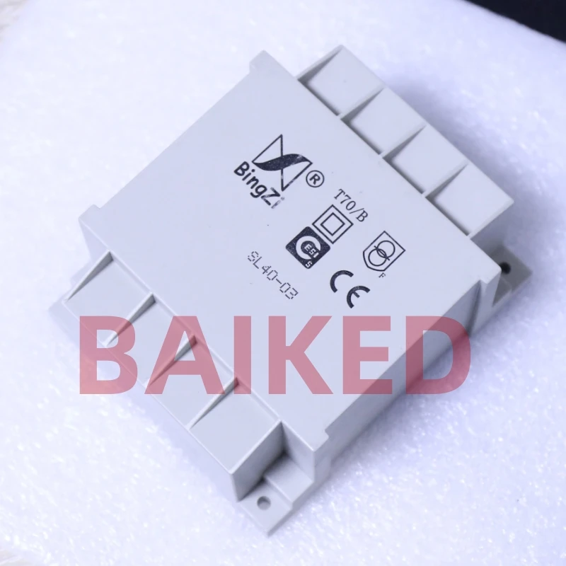 

BingZi T70/B SL40-03 1-4 10-7 AC110V/50HZ 14-17 20-23 AC12V/20VA 2X110V 2X13.5V/12V Silver angel Power transformer 83.5×70.5×39