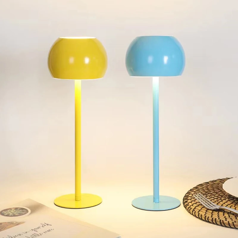 Mushroom Lamp, Three Color High Foot Table Lamp, Decorative Bar, Bar, Atmosphere Table Lamp, Removable Metal Table Lamp