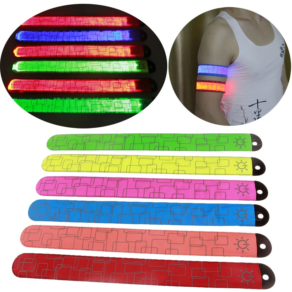 LED Armband Party Fluorescent Bracelets Neon Bracelets for Parties Luminous Rod Glow in The Dark Wedding Party Accessories SG07