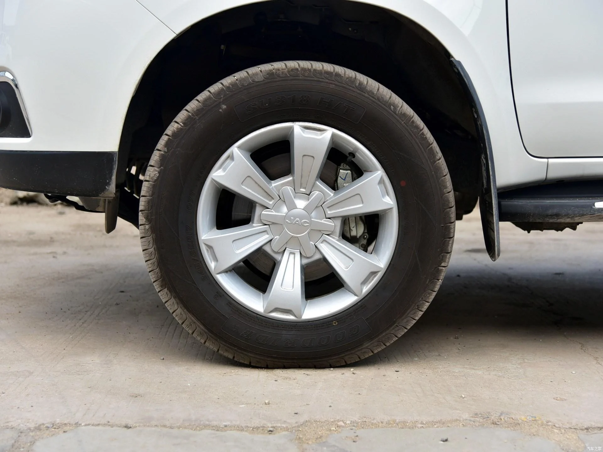 

Genuine Wheel Rim Center Cap Cover Hubcaps for JAC T6 Jianghuai Shuailing T6