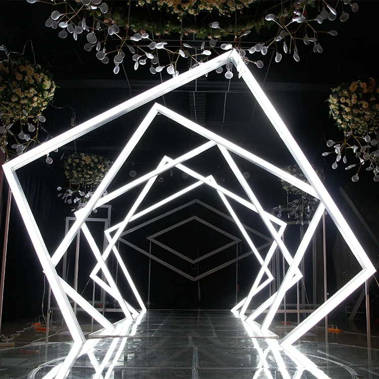 Modern New Design Wedding Light Emitting Diode Light Time Tunnel RGB Wedding Arch