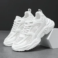 Baskets blanches, chaussures de sport décontractées, chaussures de voyage, chaussures de ville, chaussures de randonnée en plein air, chaussures de course antidérapantes et respirantes 3