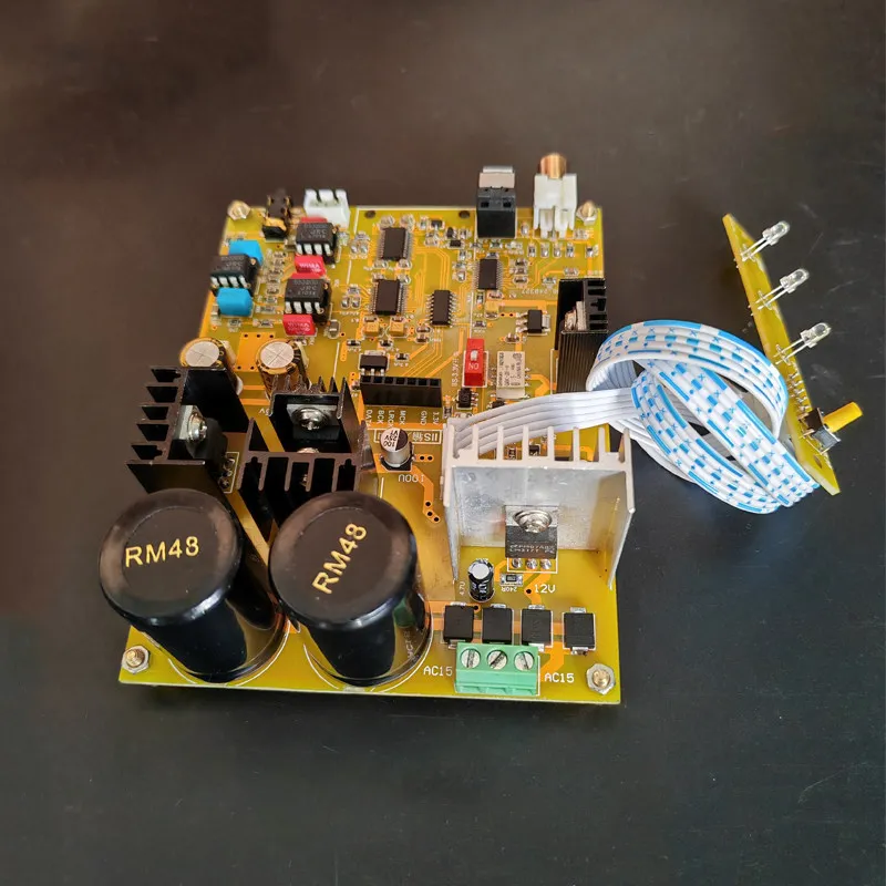 

Плата декодирования Dual Parallel PCM1794DAC с поддержкой коаксиального/оптического интерфейса IIS, Bluetooth и итальянского цифрового интерфейса.