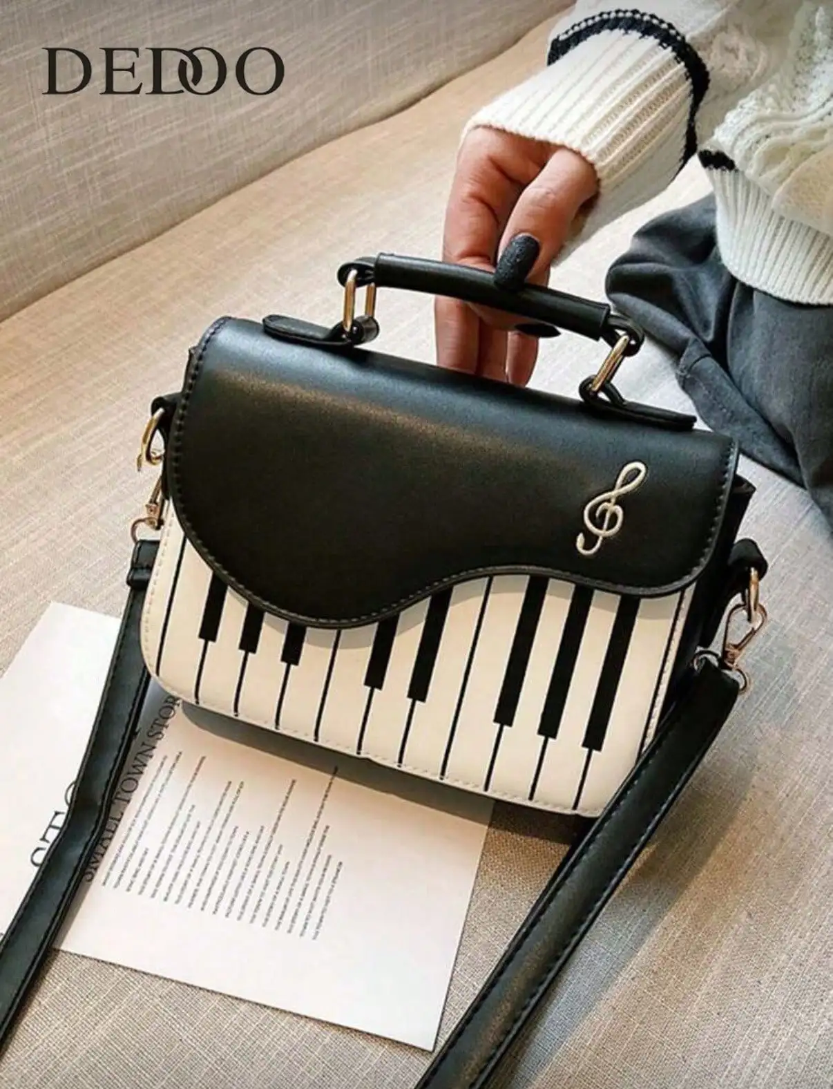 Mini Piano Key Pattern Flap Square Bag Piano Guitar Music Notes Handbag, Creative PU Leather Tote Bag, Crossbody Bag For Women Girls , Small Bags