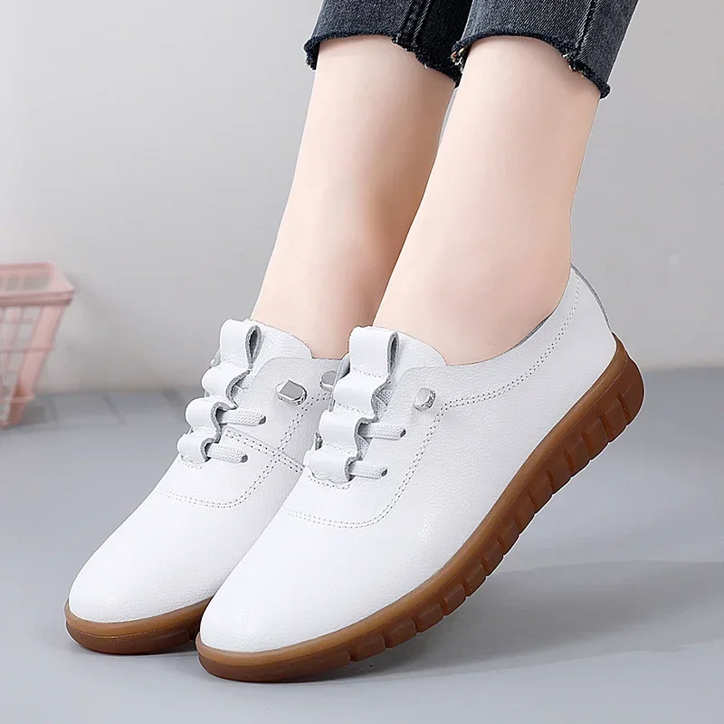 2024 New sneakers women casual shoes Spring Autumn Flats Genuine Leather Moccasins Woman Slip-on Loafers Female Boat Shoes