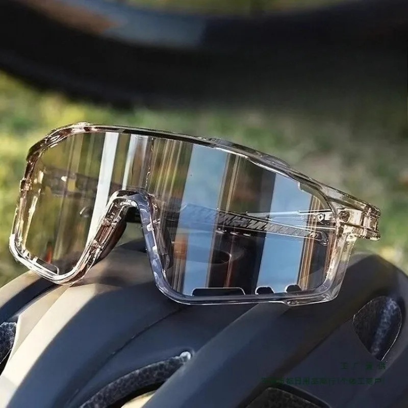

Windproof UV sports glasses, photochromic with UV intensity, sand-proof for cycling hiking cycling sunglasses cycling glasses