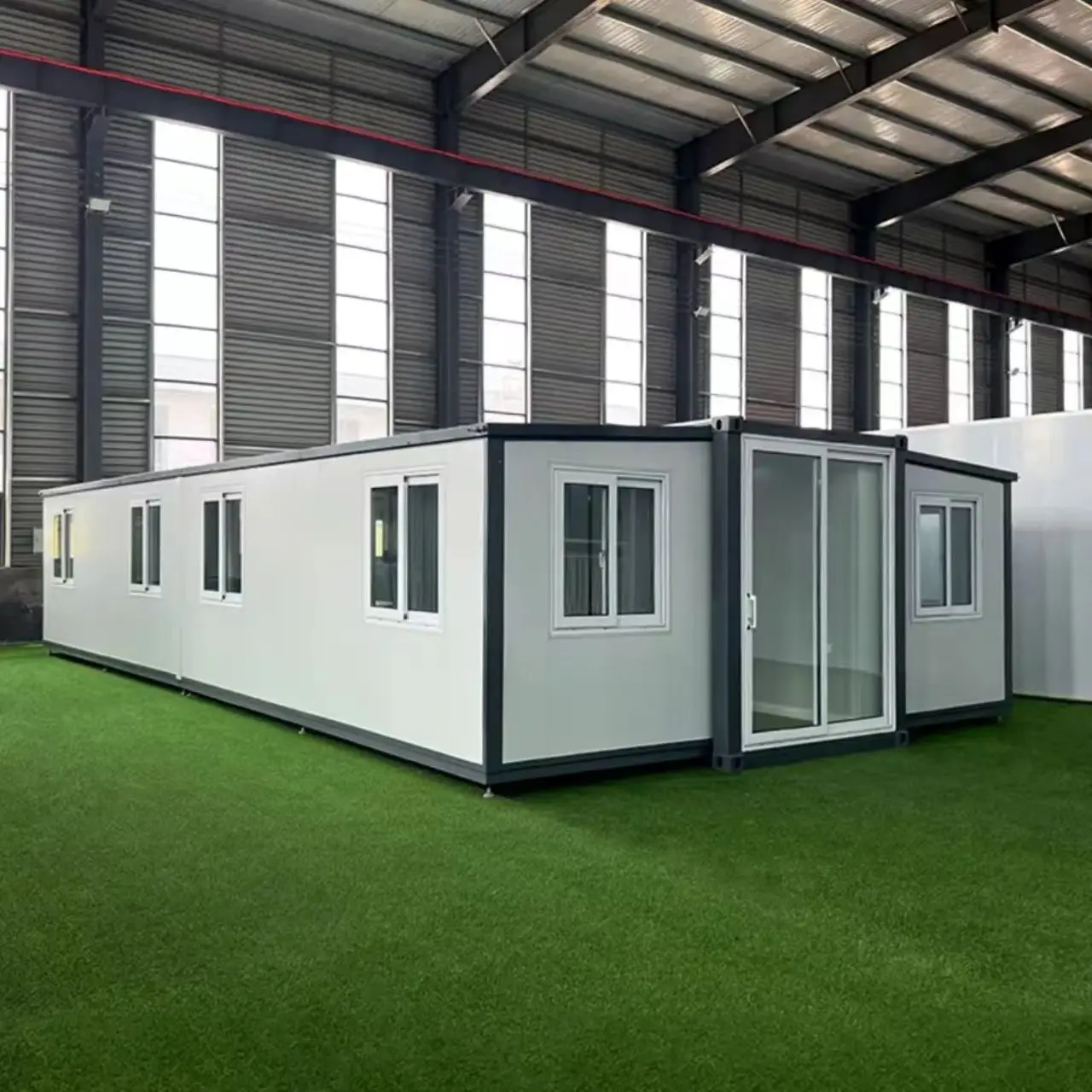 Easy Assemble Steel Luxury Mobile Container House for Office Building and Residential Use
