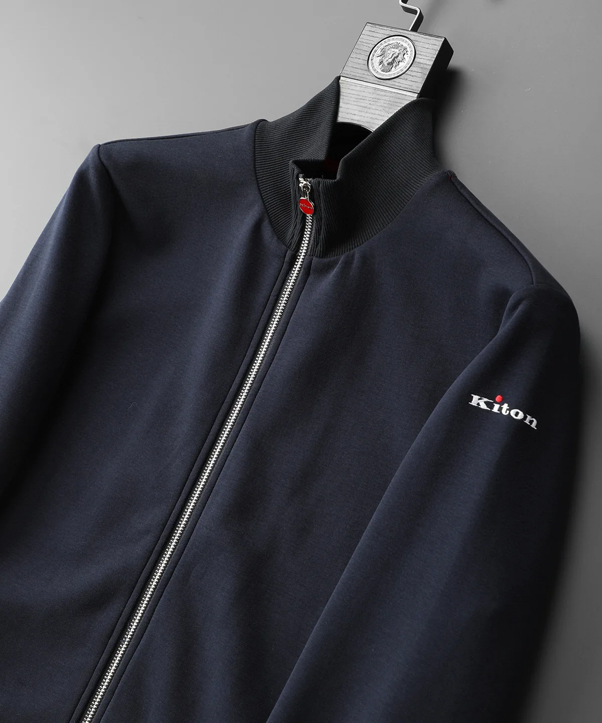 

Italian kiton autumn and winter new men's stand-up collar jacket jacket casual pants fashion versatile casual suit