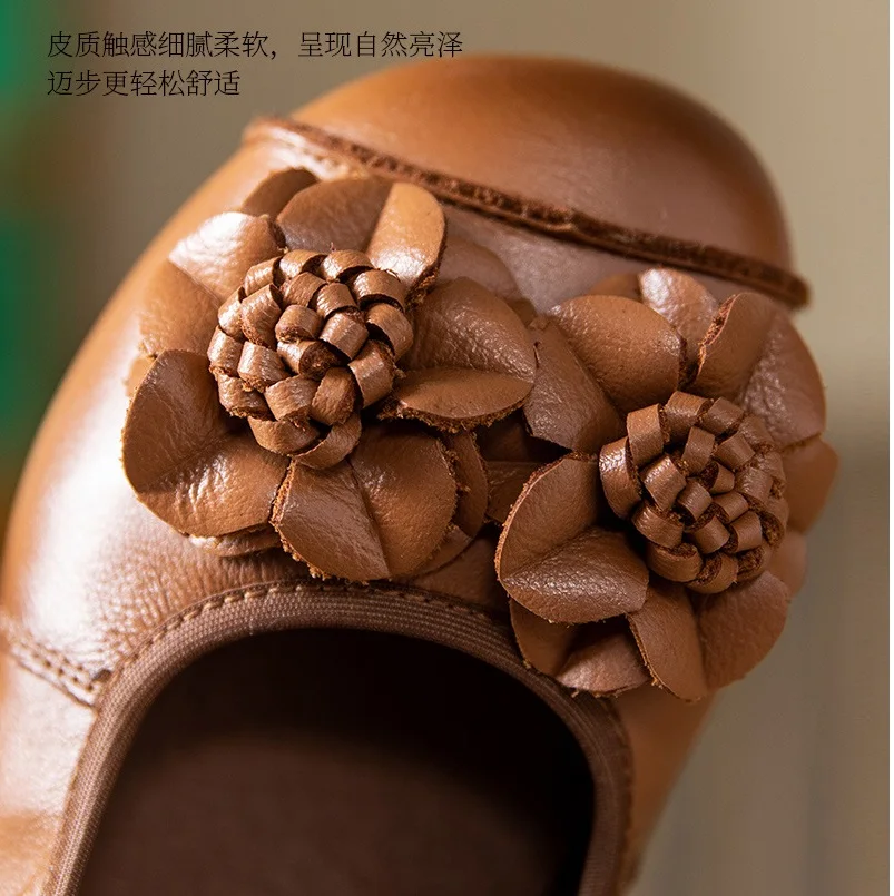 2024 New retro flower flats womens slip on shallow shoes ladies handmade cow leather moccasins woman driver shoes grandma flats