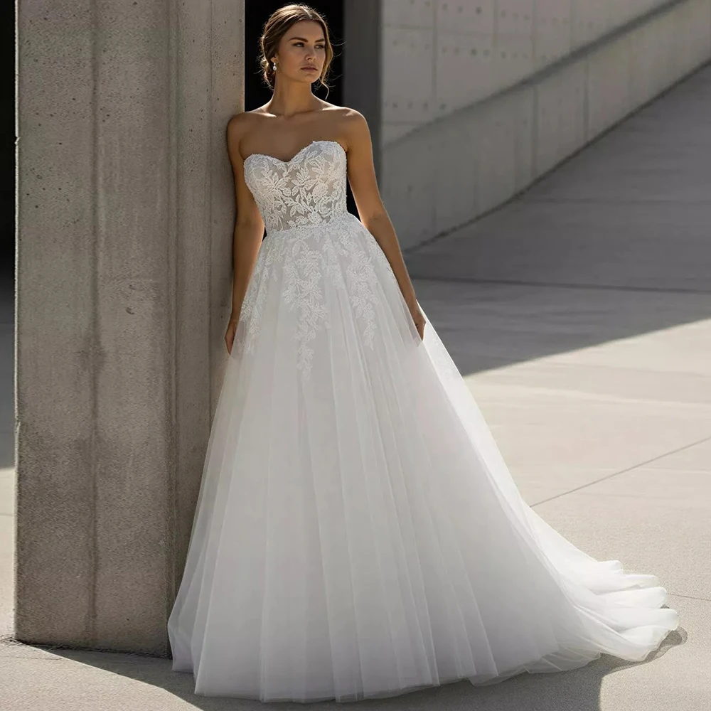 

Exquisite A-Line Strapless Tulle Civil Wedding Dress 2026 Customized Lace Appliques Sleeveless Open Back Bridal Gown Sweep Train