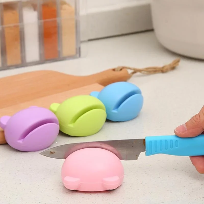 Mini Cartoon Frog Knife Grinder Portable Kitchen Knife Grinder Knife Stick Home Supplies