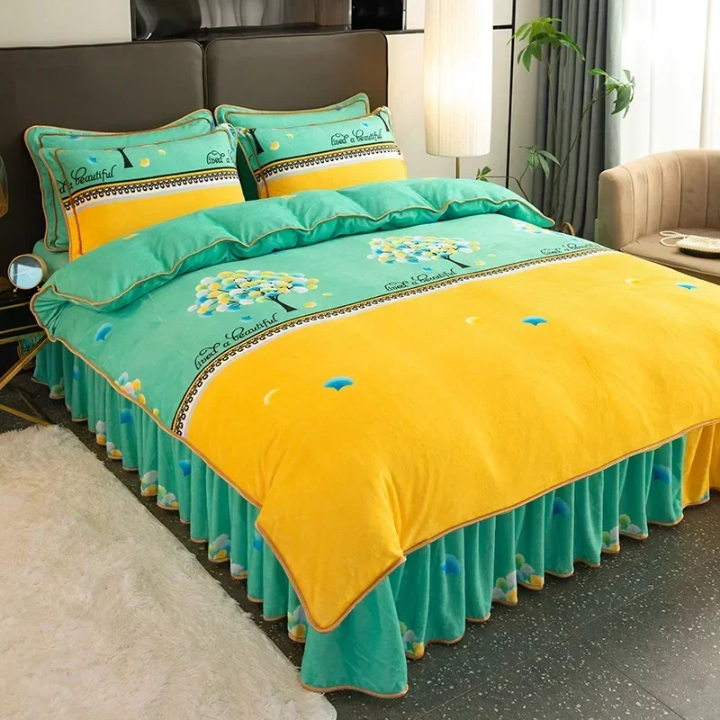 New Family Bed Skirt Milk Flour Four Piece Set Customized Autumn and Winter High Weight Thickened Warm Bed Set