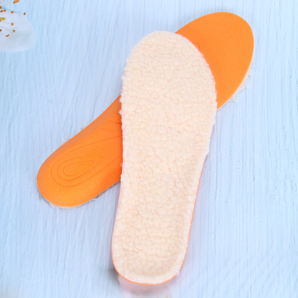 

Massage Warm Insoles Winter Slippers Men Women Shoe Inserts Comfort Sheepskin Pads Foot Care Sports Cushions Anti Fatigue Easy