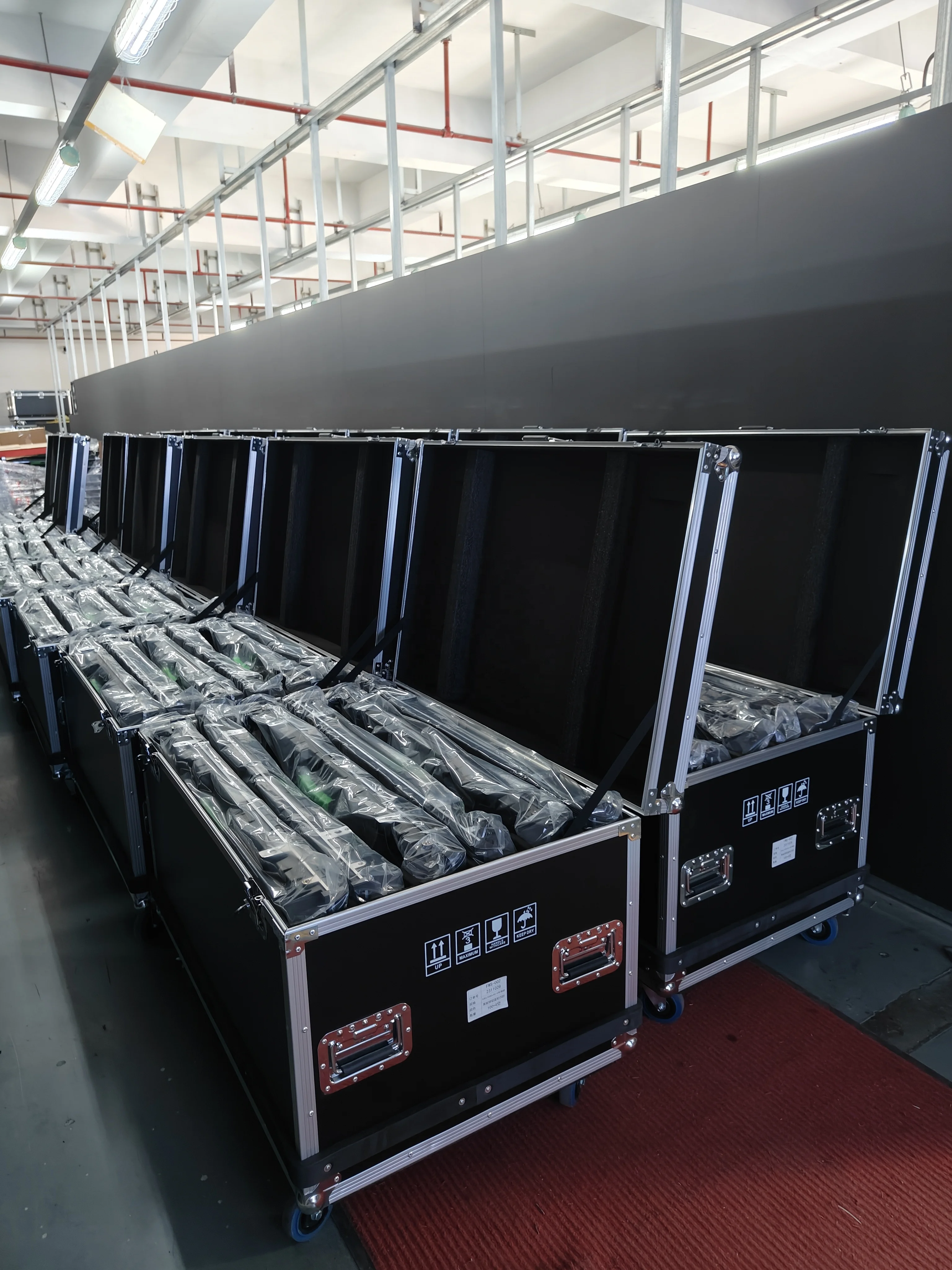 P3.91 Indoor Rental LED Screen Stage Event Advertising Video Wall Panel