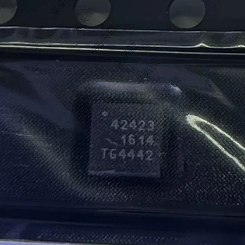 PE42423B‑Z Surface Mount Single‑Pole Double‑Throw Radio Frequency Switch Chip Electronic Components One Stop BOM List Matching