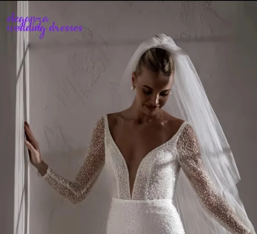 カスタマイズされた花嫁ドレス中空カウバック Sequies 完全にビーズのクリスタルセクシーなブライダルドレスのウェディングドレス Vestidos デノビア 2025