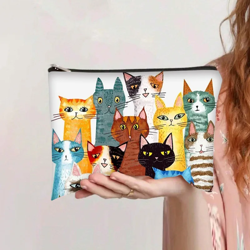 Borse portaoggetti per soffio di cipria da donna Borsa da toilette da viaggio per asciugamani da bagno di grande capacità Borse con cerniera stampate a fumetti Accessori per strumenti per il trucco