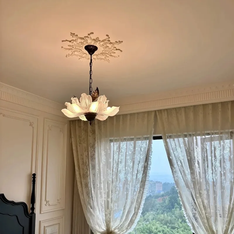 Nordic French Retro Petal Chandelier Living Dining Room Bedroom Home Lighting Led Pendant Lamp Study Loft Hanging Light Fixtures