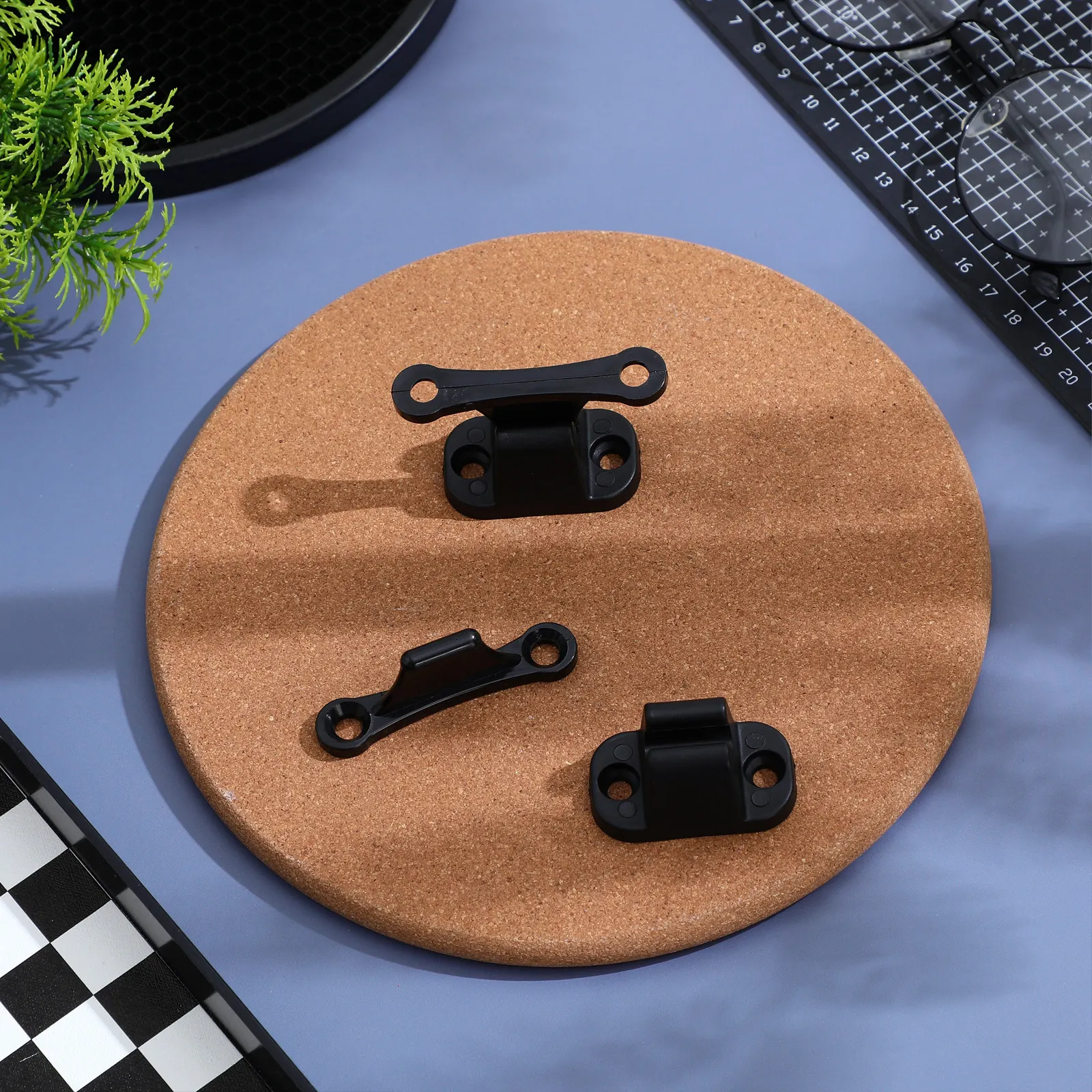 

2Pcs Rv Door Catch Retainer T Shape Nylon Door Stop Holder for Campervan Motorhome Boat Exterior Doors Lockers