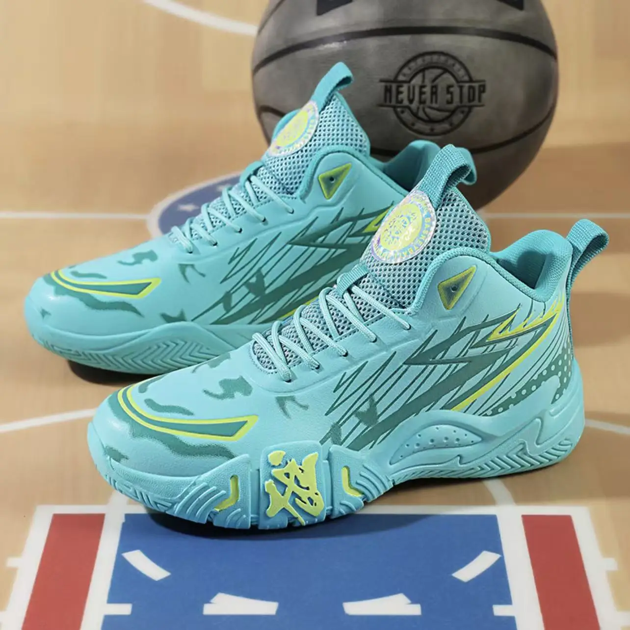 

Basketball Shoes Professional Men Athletic Sports Shoes High-Quality Training Unisex Field Waterproof Boots Cushioned Sneaker