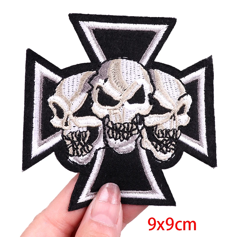 Biker Redemption SUMA SHOP Biker Bulldog Patch à Appliquer Avec Fer à Repasser Pour Gilet En Cuir | Patchs Pour Moto Et Chien, Patchs De Moto, Patchs Pour Hommes Ecusson Harley Davidson