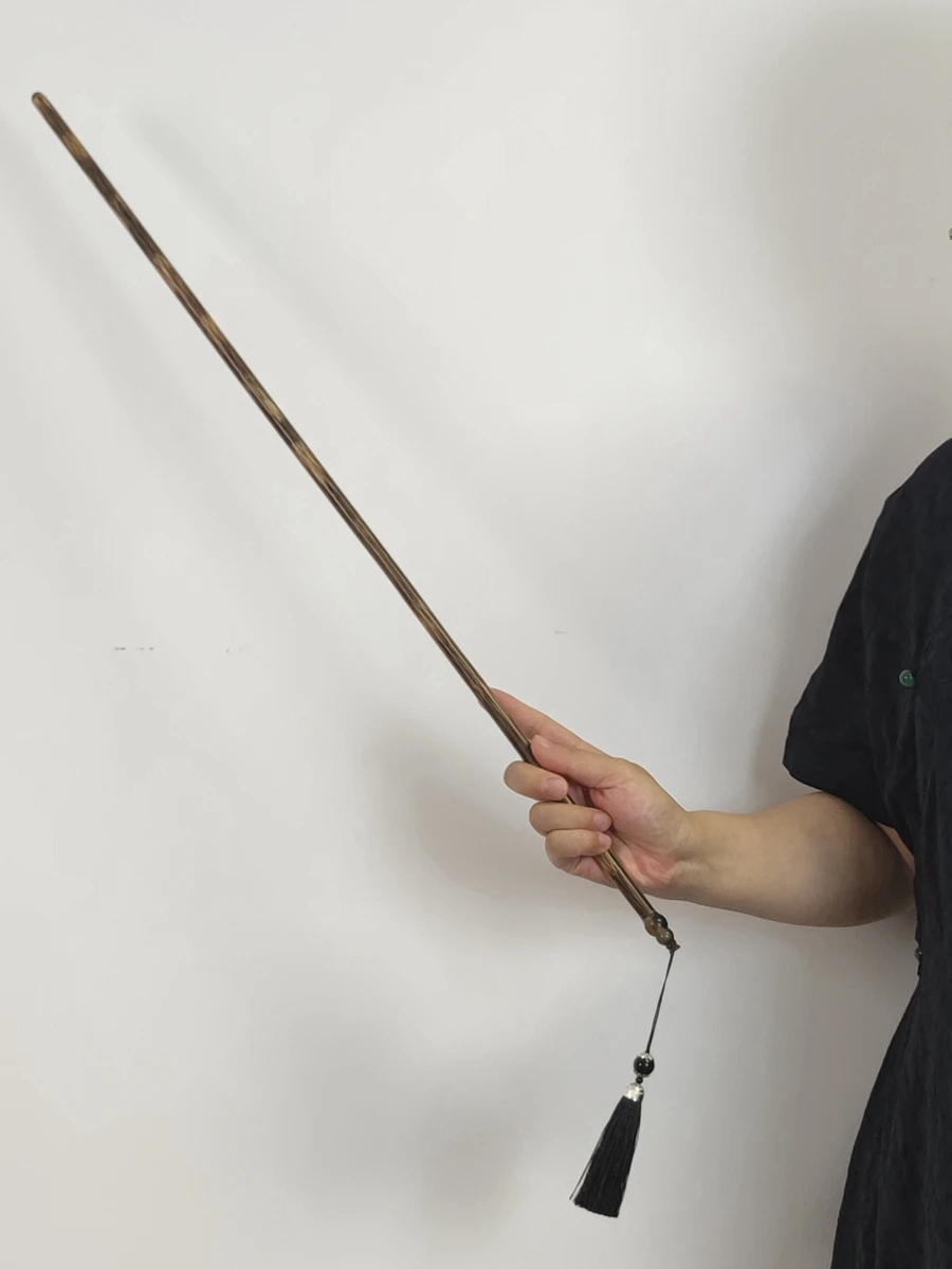 

Резной бамбуковый длинный хлыст с цветочными узорами и золотой инкрустацией, для обучения и предотвращения соблазнов, коллекционный предмет из бычьего рога и бамбука.