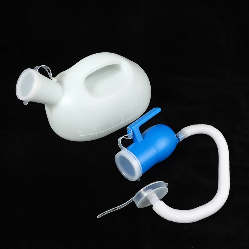 المسنين المحمولة في الهواء الطلق السفر تبول أدوات المرحاض حاوية مبولة مع غطاء سيارة استخدام زجاجة البول قمع مبولة للرجال