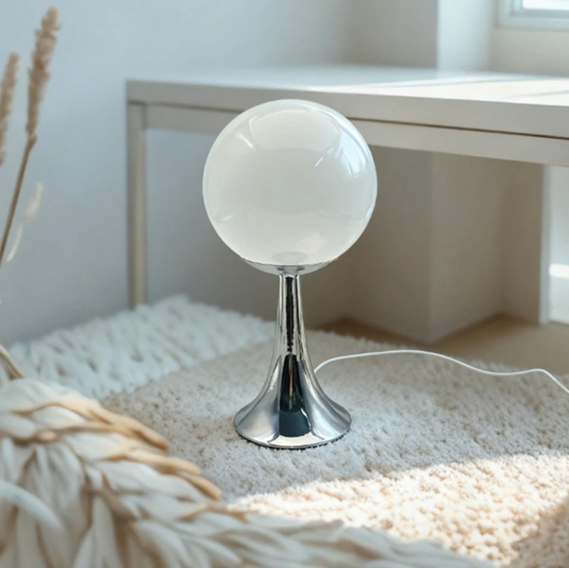 Glass Globe Desk Lamp Nordic Warm Ambient Bedside Lamp 3 Color Tone Decor Lighting for Bedroom Restaurant Bar Homestay Factory