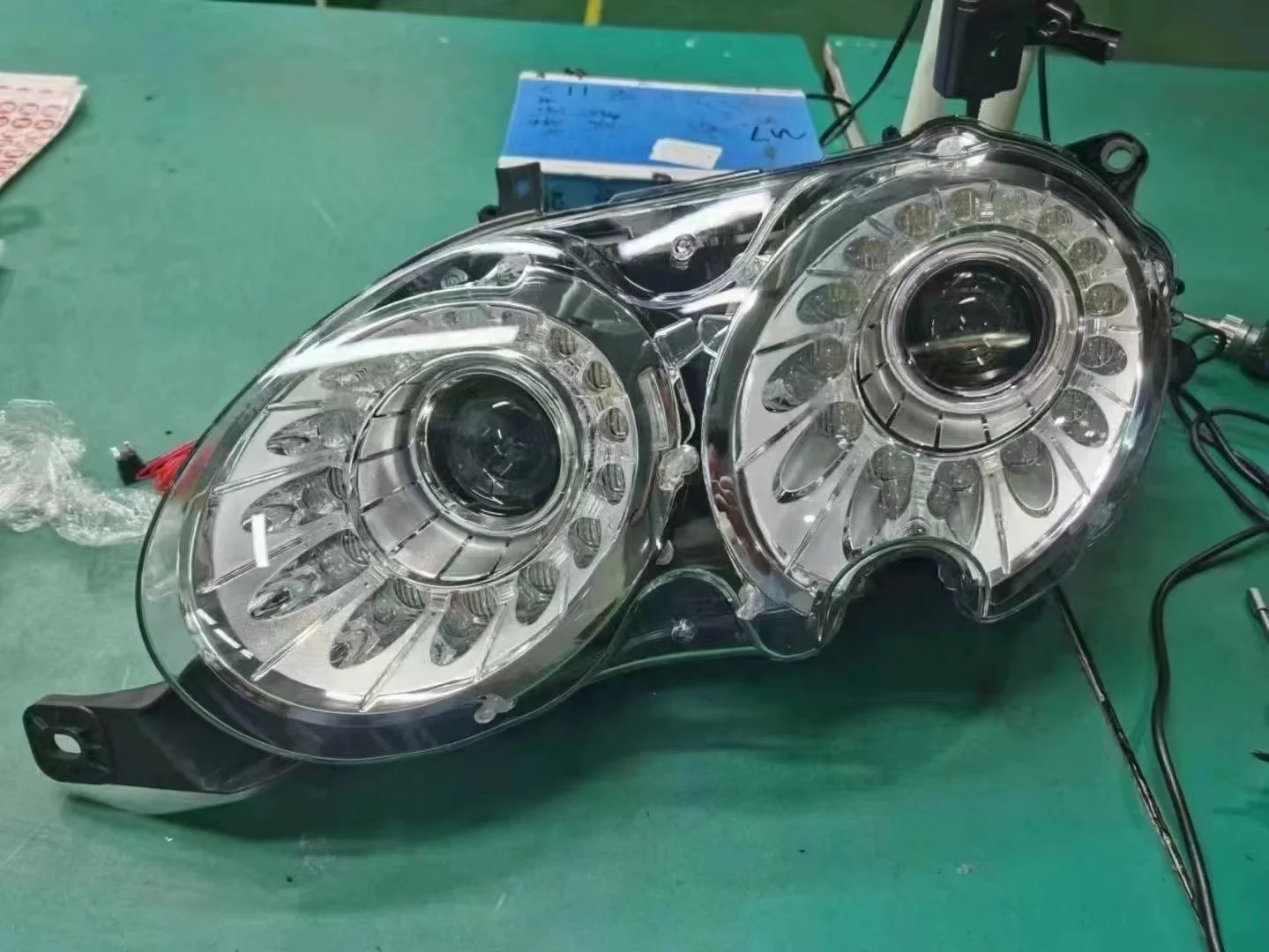 LED headlight 05-12 model Upgrade to 13 years full LED headlights for Bentley Flying Spur