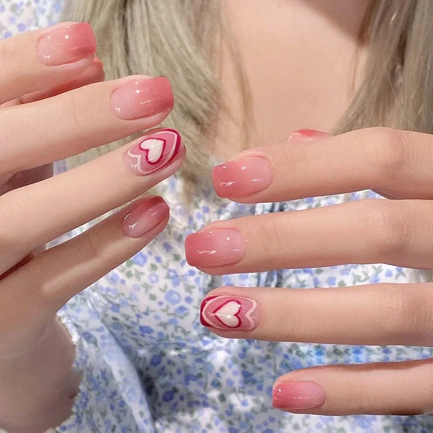 24 Stück kurze rosa Love-Wear-Kunstnägel, fertiges Produkt, vollständige Abdeckung, Acryl, zum Aufdrücken von Nagelkunst, glänzend rosa, abnehmbare künstliche Nägel