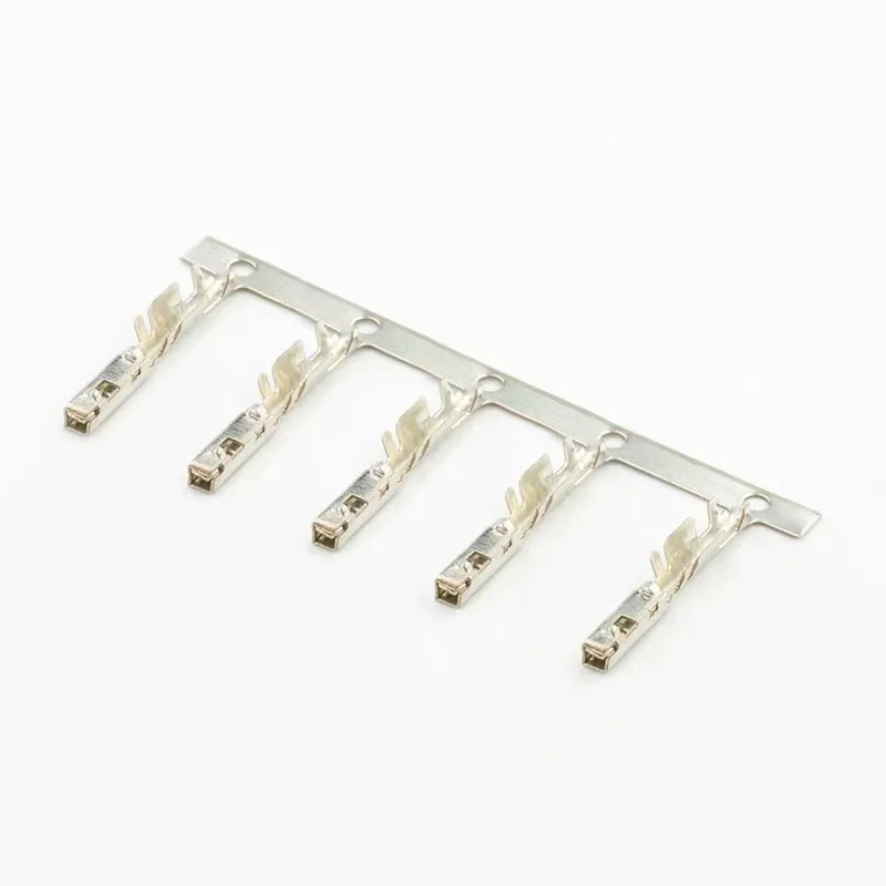 T026F 1554723-1/2201289-1 Suitable for ECU automotive wiring harness connector plug 1.0 terminal block