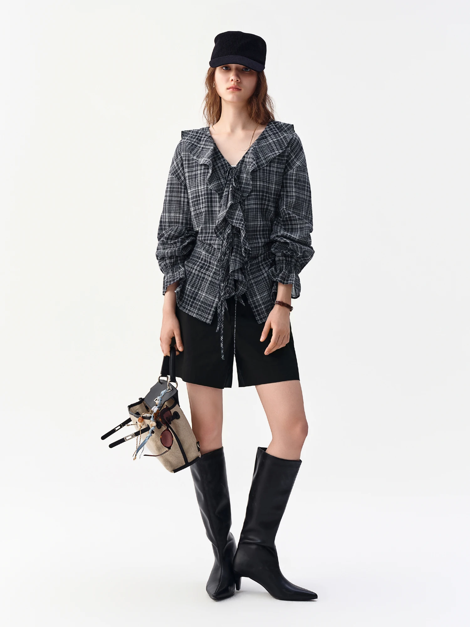 DUSHU 2026 Fall Women's V-Neck Plaid Long Sleeve Blouse with Ruffle Trim and Drawstring Waist - Fashion Forward Office Wear