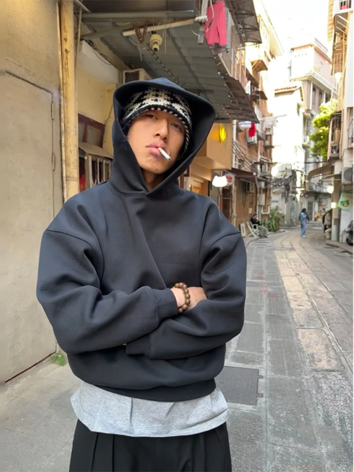 

Мужская утепленная толстовка с капюшоном Heavyweight Hooded Fleece Sweatshirt, повседневная, комфортная, теплая, из хлопка и полиэстера, в стиле High Street Cleanfit.