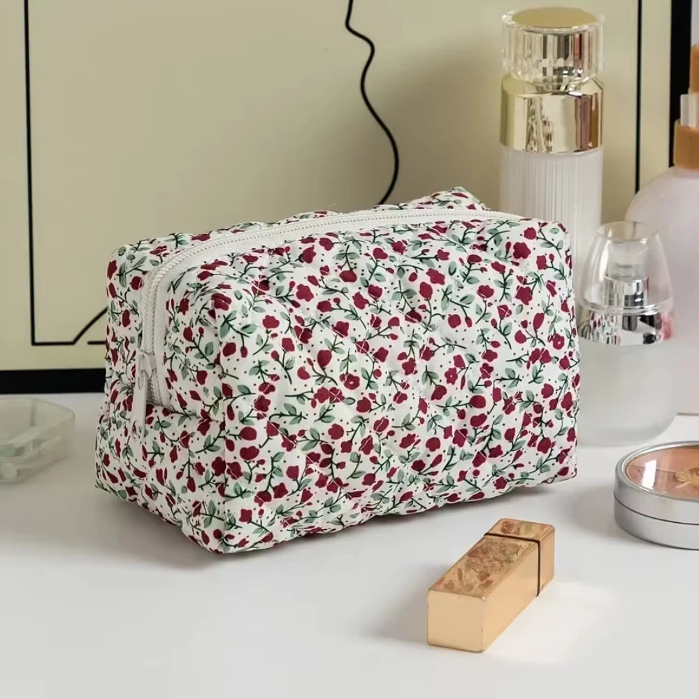 Cotton Floral Quilted Lipstick Storage Bag Women's Cosmetics Storage Bag Earphones Data Cable Cosmetic Bag Wallet