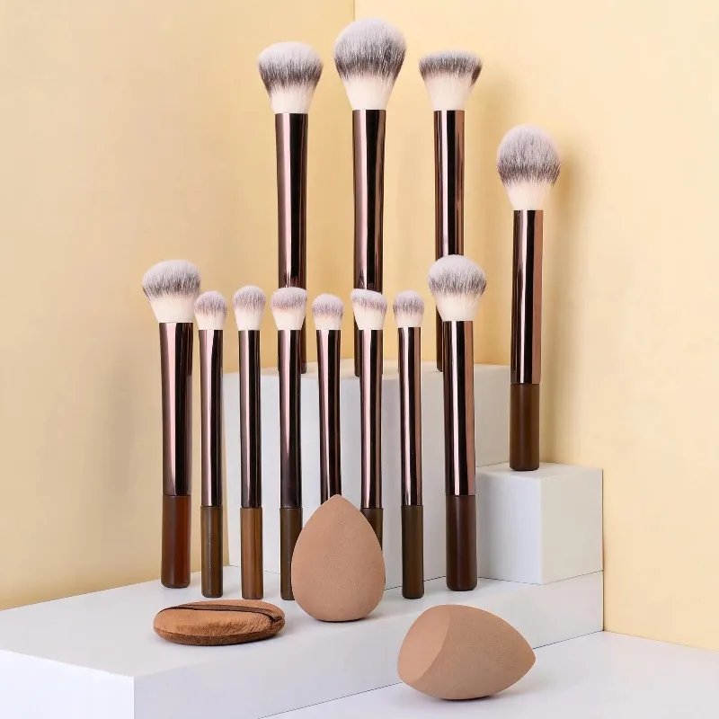 12Pcs Travel Makeup Brush Set with Sponges and Powder Puff